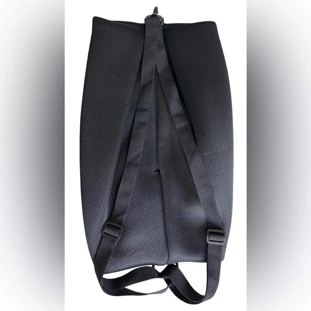 NWOT Fabletics The Functional Convertible Bag in black. New